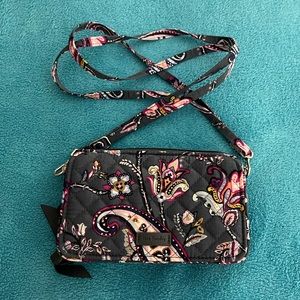 Vera Bradley Cotton All in one Crossbody Purse Felicity Paisley print